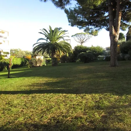 Apartmán Charmant Studio Antibes *